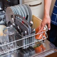 Can You Put Kitchen Knives in the Dishwasher