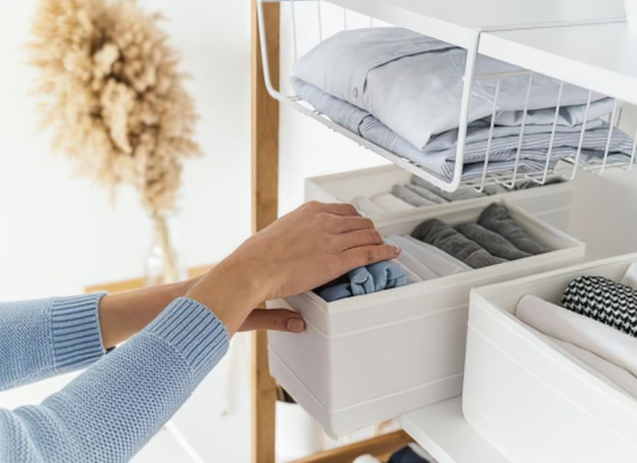 Drawer Organizer vs Countertop Organizer