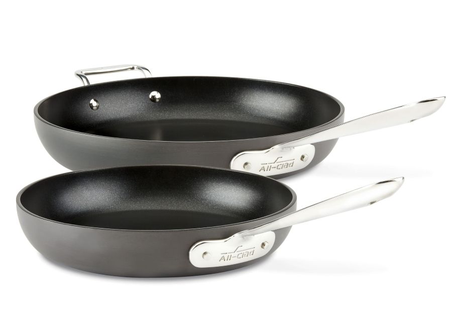 The Hard-Anodized Nonstick Pan