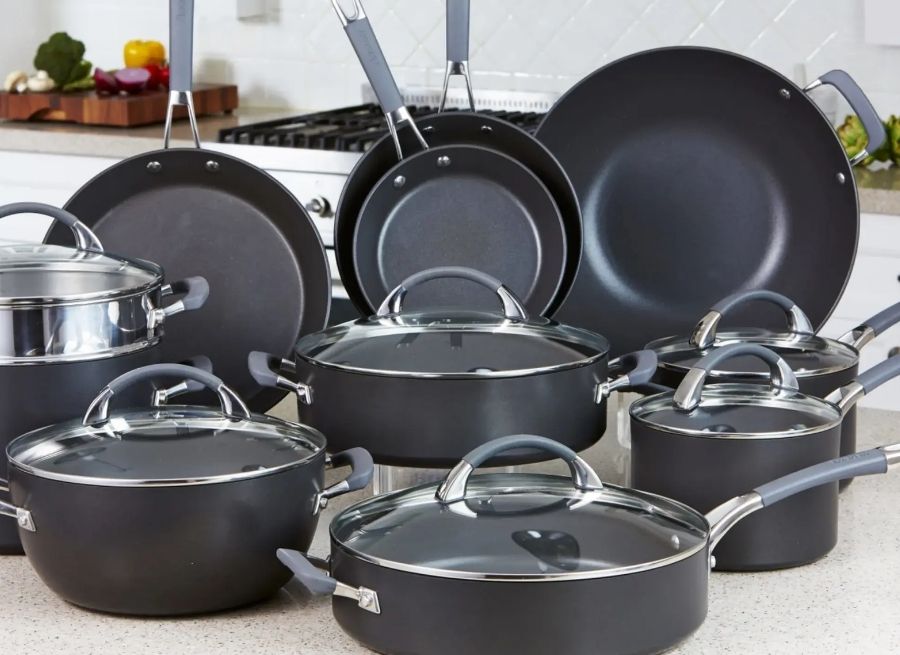 What Is Traditional Nonstick Cookware
