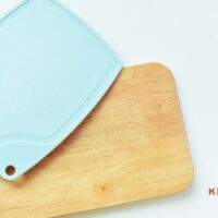 Wood vs Plastic Cutting Board